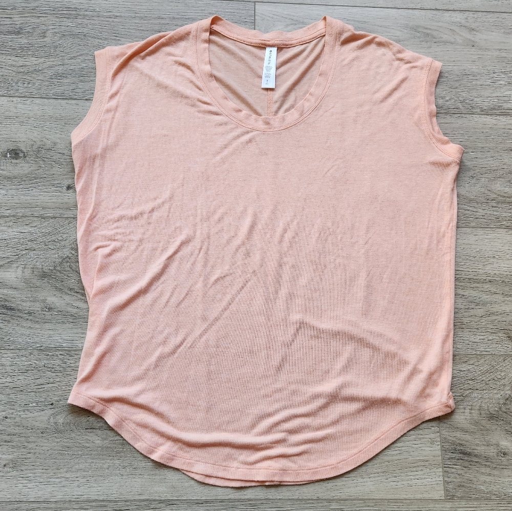 Athleta Peach Cloudlight Straus Short Sleeve Top Womens Small Athleisure Active
